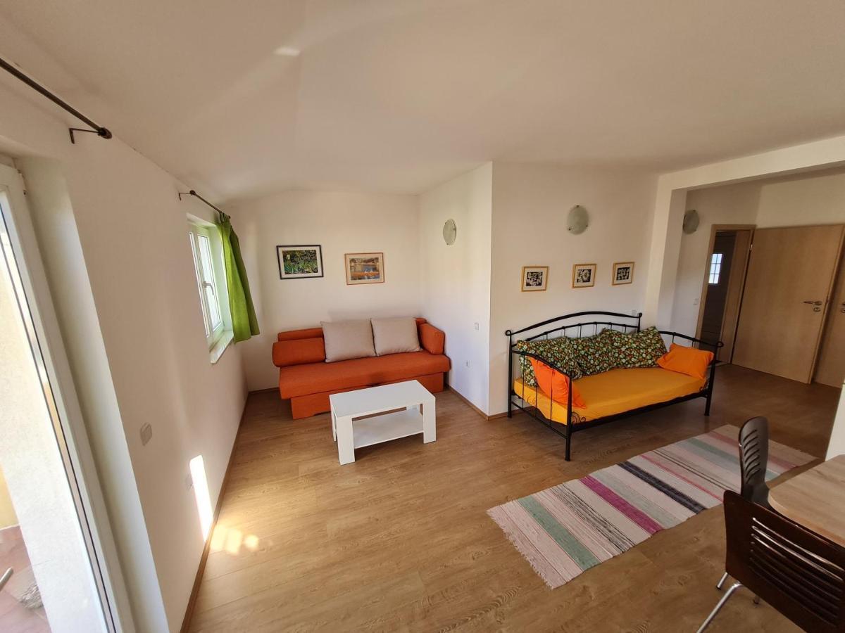 Apartment Antic Zaton  Εξωτερικό φωτογραφία